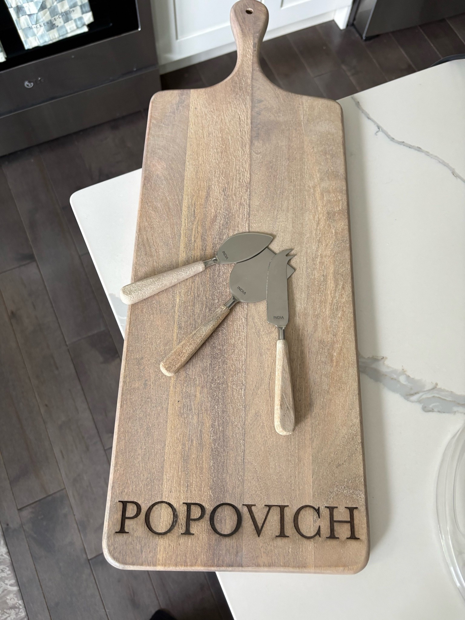 Personalized wooden cheese board & knife set - great for hosting!