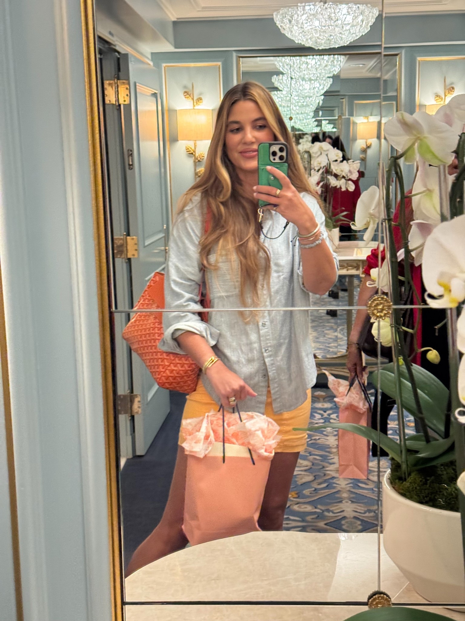 Hair: Sea Glass + T3 hot rollers
Chambray Shirt: medium
Skirt: 6
Foundation: Maxine’s Revenge French Face in medium sand and medium deep sand
Westman Atelier bronzer #1
Sarah Creal Blush in Sunshine
Patrick Ta Eyeshadow in When the Sun Sets
 D&G lip liner in brownie nude
Armani lipstick in 503 eccentrico 

#LTKBeauty #LTKdayinmylife