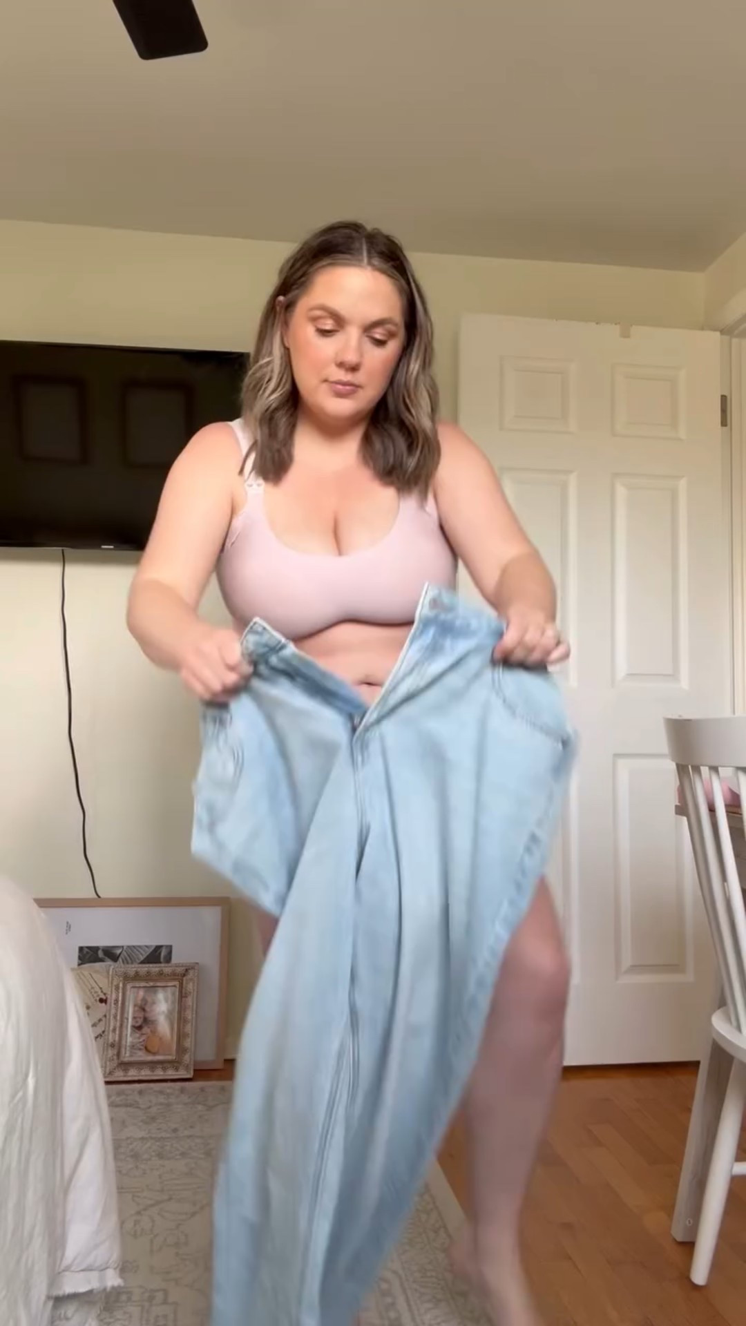 I’m 9 months postpartum and none of my clothes fit the way they used to. It has been a lot harder this time to not let the way my body looks have an impact on how I feel about myself. One thing I’m doing to try to combat this is buying myself some things that FIT and make me feel confident. I don’t have the budget to rebuild my whole wardrobe, so for now I’m starting with the basics. 

I love the way these jeans fit. The don’t emphasize my pooch. The wash is really nice, and I’m replacing an older pair that bags out earlier with these. I also love this basic tshirt. It doesn’t bag out throughout the day. And layers really nicely with other pieces in my wardrobe. 



#LTKgrwm #LTKootd #LTKMidsize