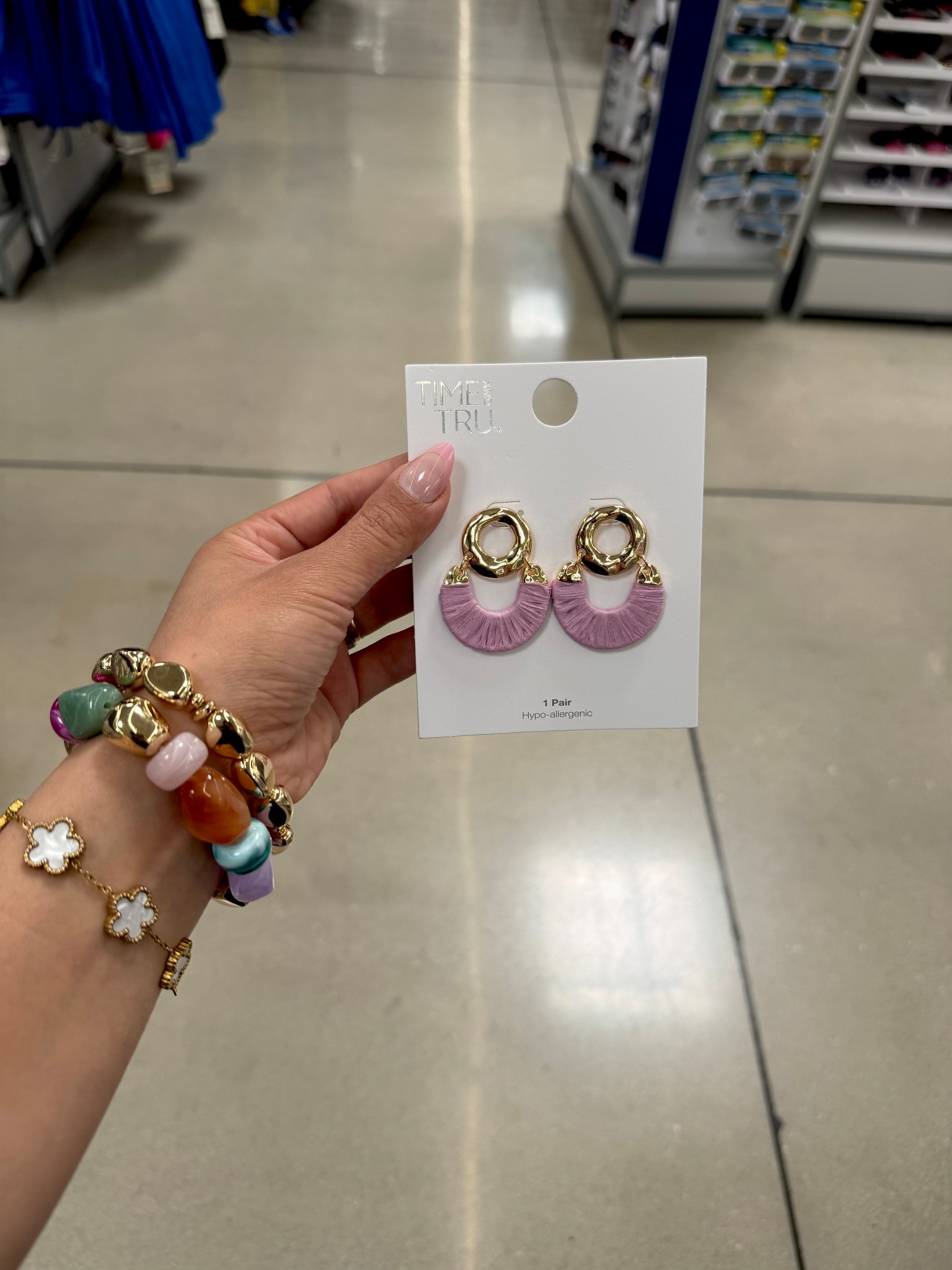 Walmart new jewelry ❤️

#LTKmomlife #LTKootd #LTKgrwm