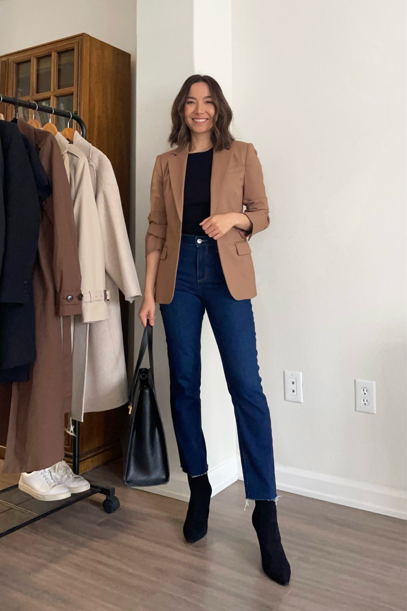 Business casual work outfit with jeans 

Blazer - MMLaFleur 0 [linked budget friendly option from Mango]
Jeans - Paige 25 

#LTKstyletip #LTKworkwear #LTKunder100