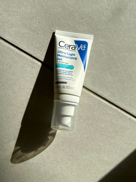 Trying out the @cerave Ultra-Light Moisturizing Gel from @target #ad Loving how light and smooth it is. Shop it for yourself in my story #Target #TargetPartner #CeraVePartner #CeraVe #DevelopedWithDerms