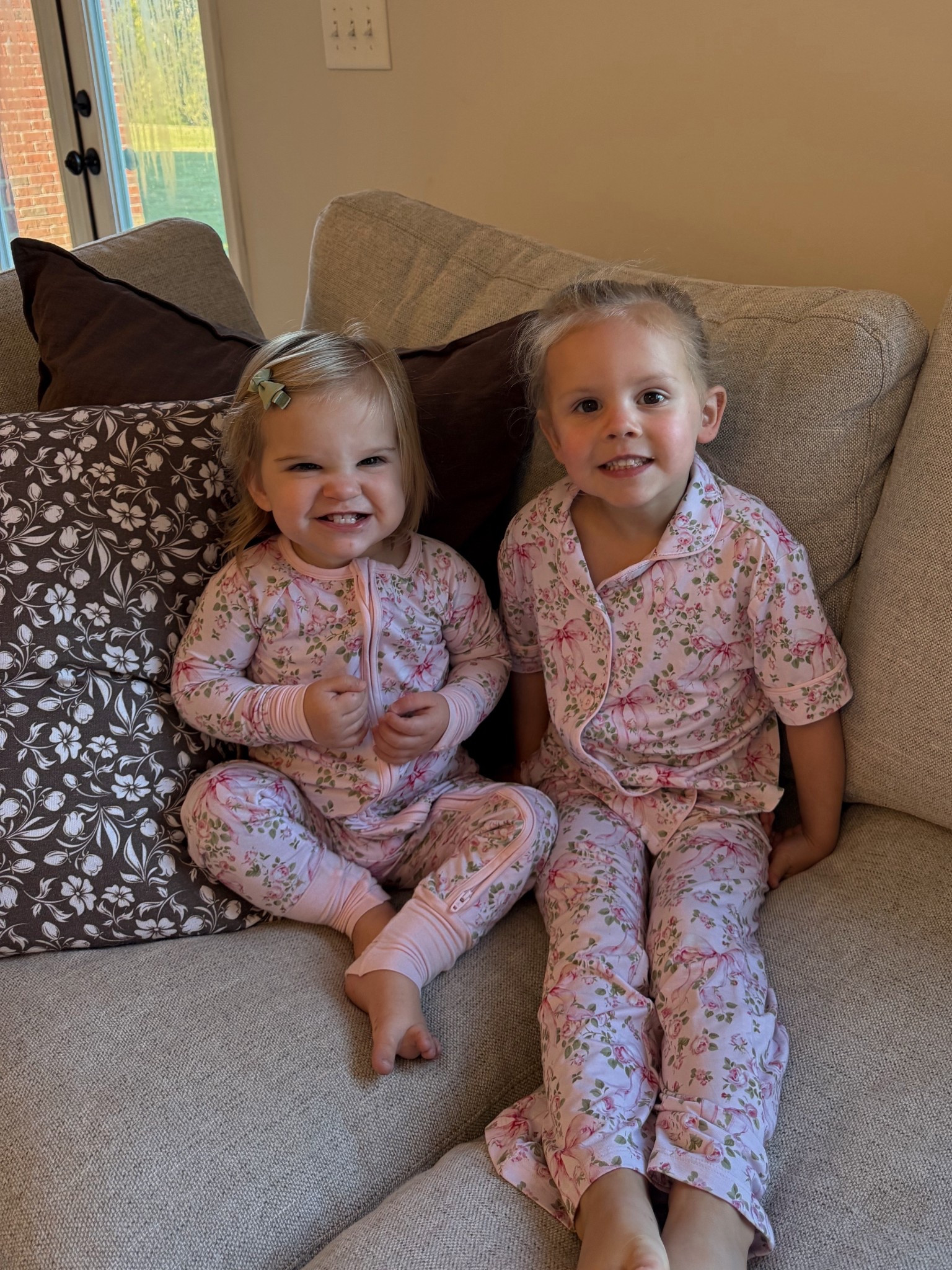 Morning snuggles 🥰 these pajamas are so soft and the quality is 10/10. Use code SEPT20 to save! 

#LTKKids #LTKBaby #LTKFamily