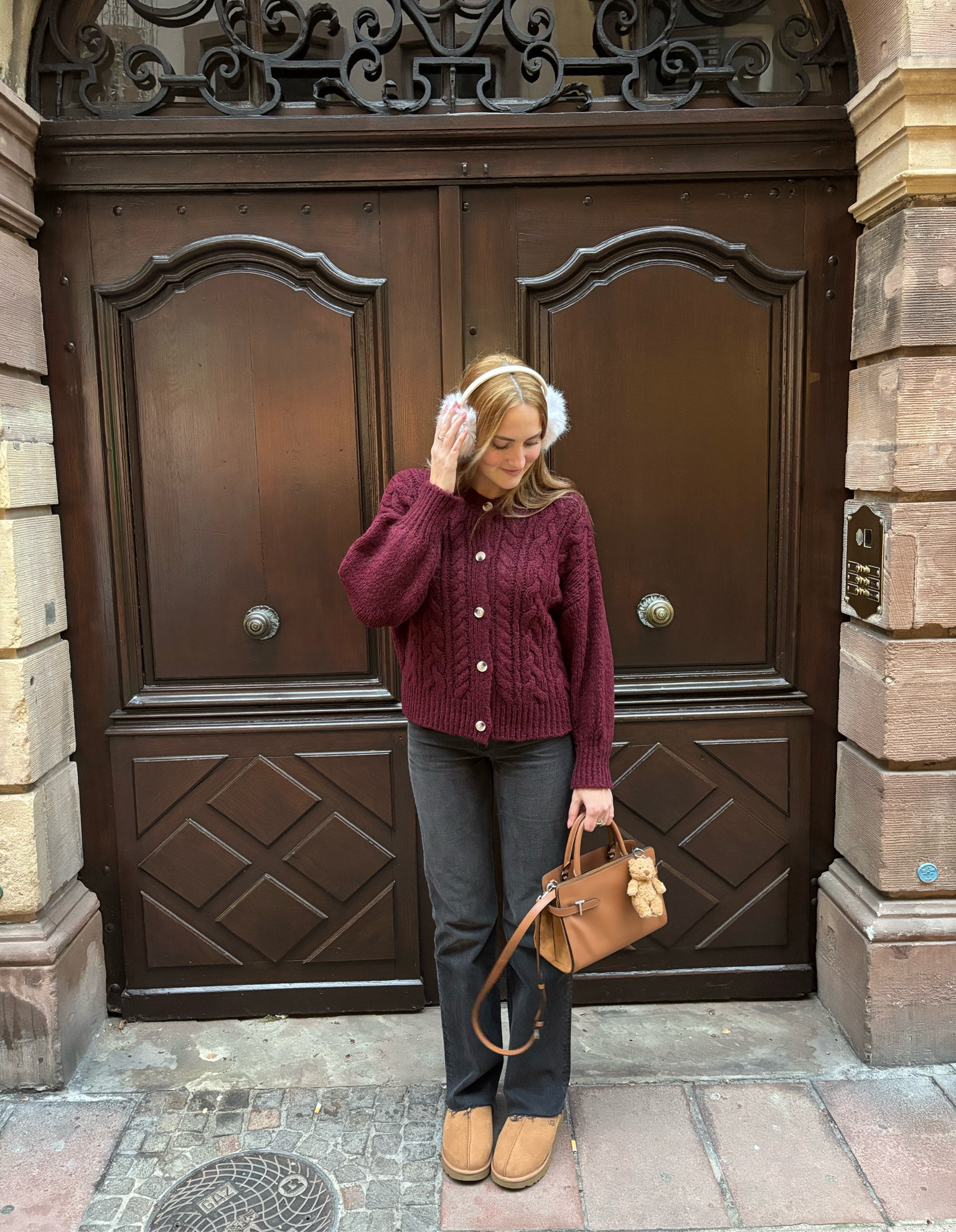 Perfect jeans & burgundy sweater💌✨

Winter outfit | winter aesthetic | ootd | outfit | burgundy outfit | sweater outfit 

#LTKStyleTip #LTKHoliday #LTKSeasonal