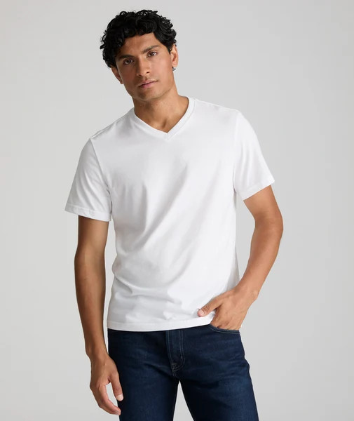 Ultrasoft V-Neck Tee | UNTUCKit (US)