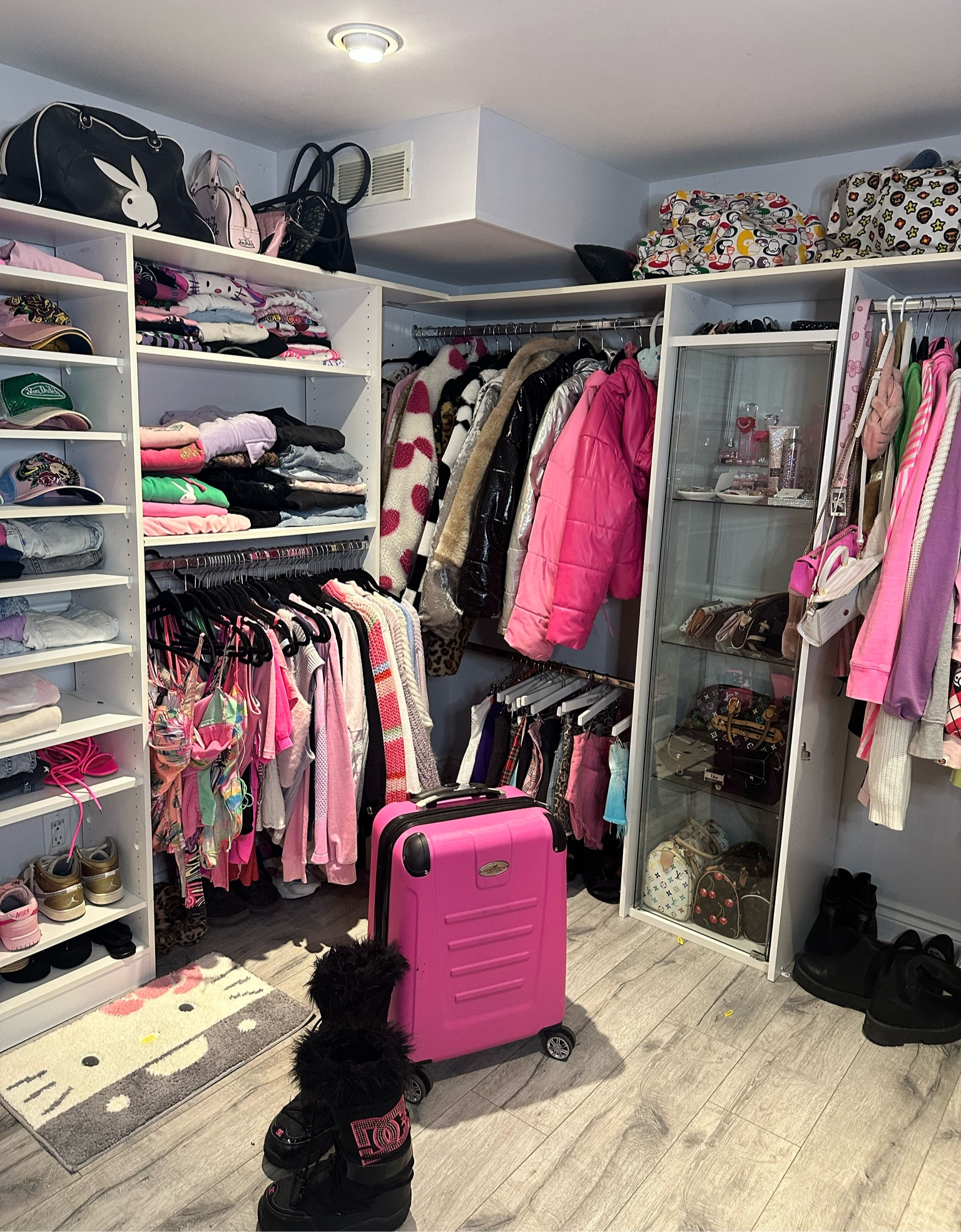 Packing with me for a winter Y2K weekend trip ❄️ #y2k #2000s 

#LTKSeasonal #LTKtravel