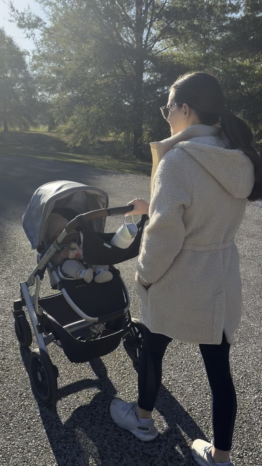 Loving these cold morning walks 😆

#LTKSeasonal #LTKActive #LTKFamily