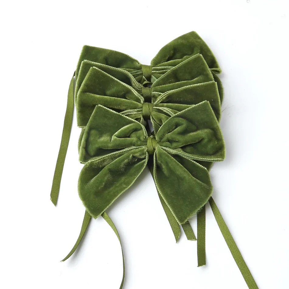 VELVET NAPKIN BOWS, FOREST GREEN (SET OF 4) | Mason Maison