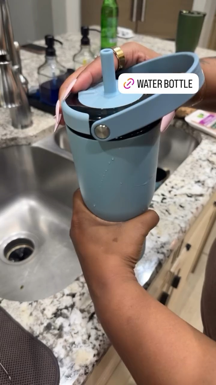 Unleakable water bottle 

#LTKFindsUnder50 #LTKHome