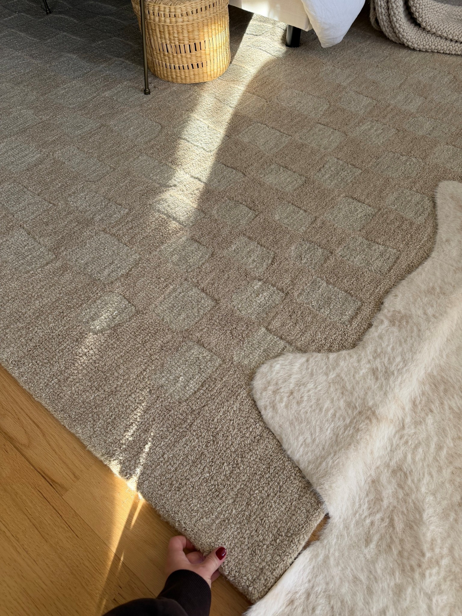 My bedroom rug is on sale! I love the subtle pattern, neutral tones and the material is so nice.

#wayfair #wayfairfinds #wayfairhome @wayfair #rug #neutralrug 

#LTKSaleAlert #LTKHome #LTKSeasonal