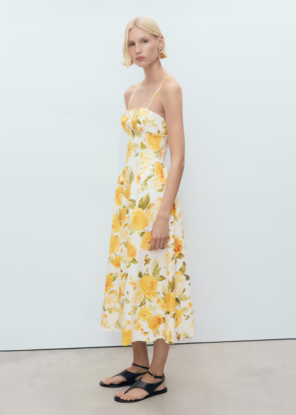 Floral midi-dress with gathered neckline yellow - Woman - 4 - MANGO | MANGO (UK)