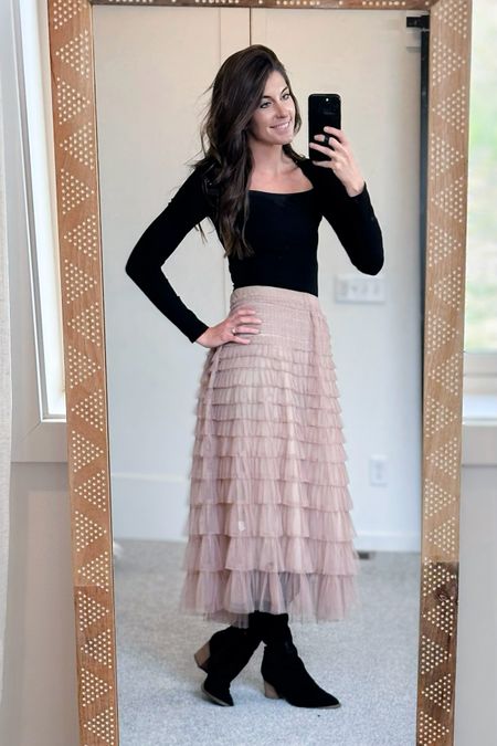 I love this skirt, it's so cute and perfect to pair with a black long-sleeved top and boots!
#holidayoutfit #fallfashion #outfitinspo #partystyle

#LTKstyletip #LTKHoliday #LTKparties