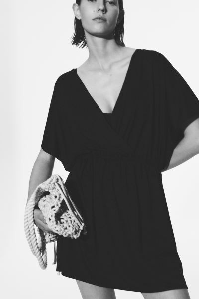 Vestido playero con escote en V | H&M (FR, IT, ES, PT, BE)