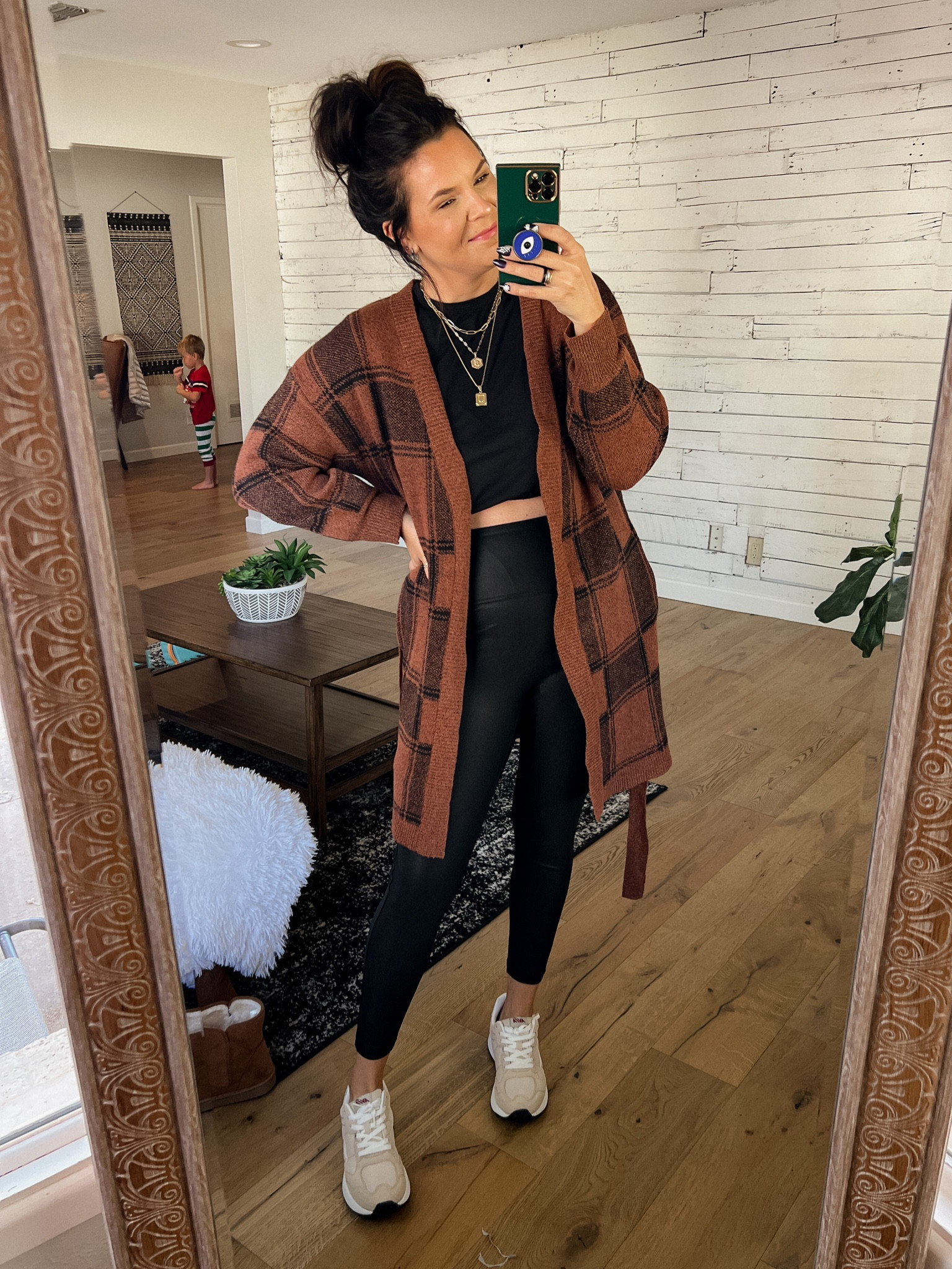 Walmart casual outfit 

Coatigan: Large
Leggings: Large
Sneakers: TTS


#LTKunder50 #LTKworkwear #LTKstyletip