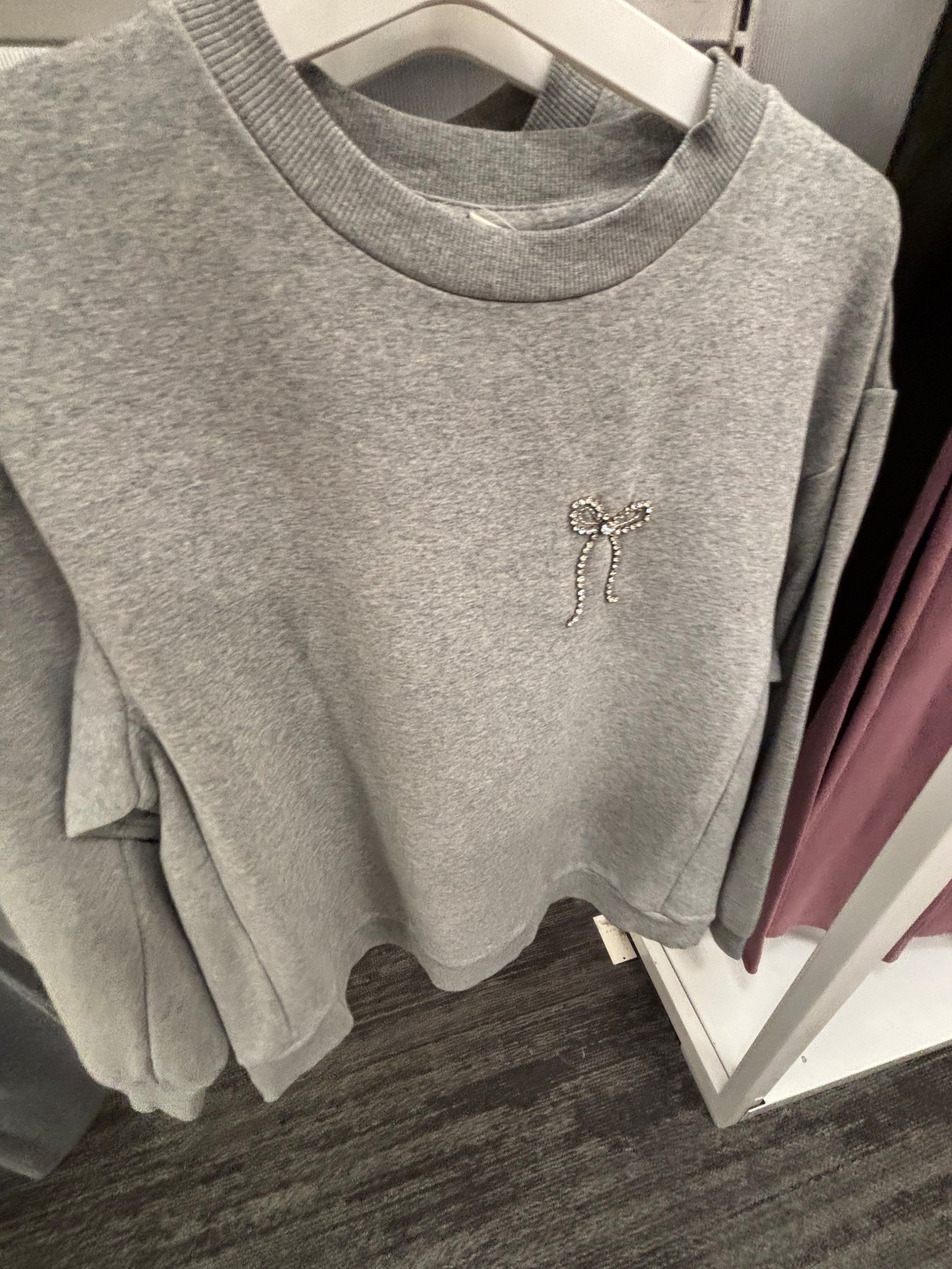 Women’s embellished sweatshirt with bow


#LTKSeasonal #LTKFindsUnder50 #LTKHoliday