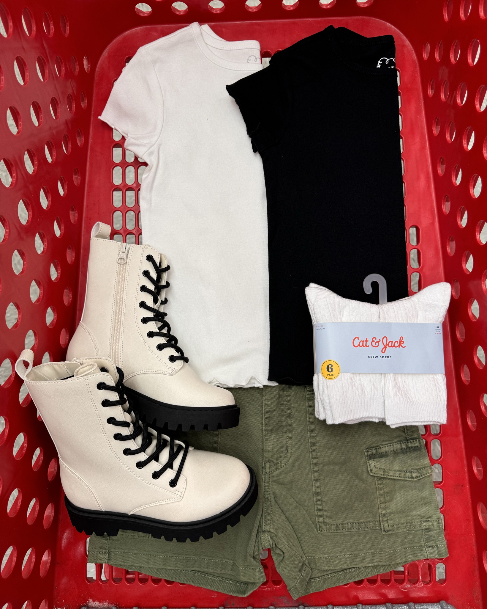 Going back to school never looked so cool😎 These boots from Target are everything! Your tween is going to love them!

#LTKKids #LTKBacktoSchool