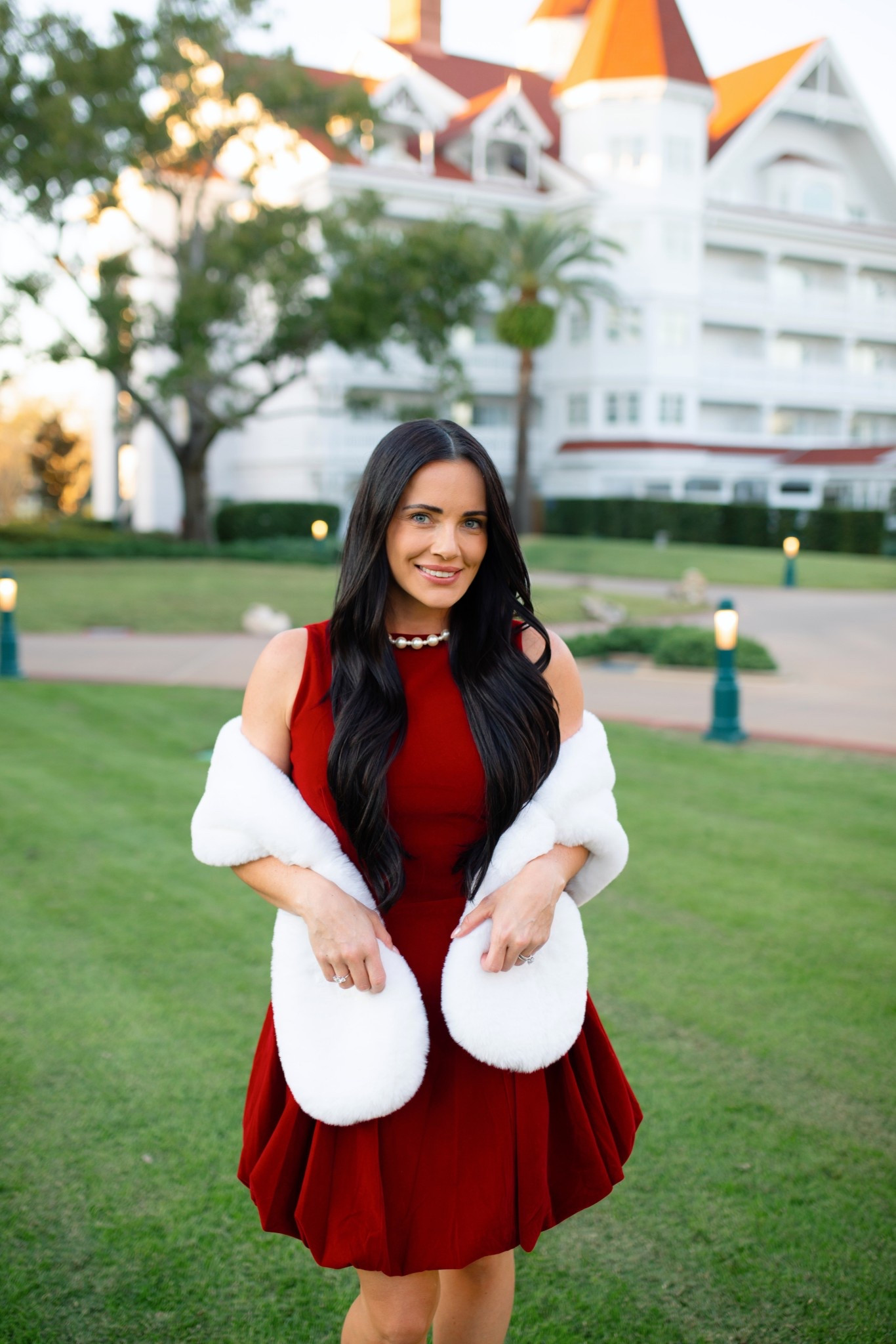 Holiday glam with my favorite pearl necklace… and 40% off with code THANKS40. 🤍✨

#LTKCyberWeek #LTKHoliday #LTKGiftGuide