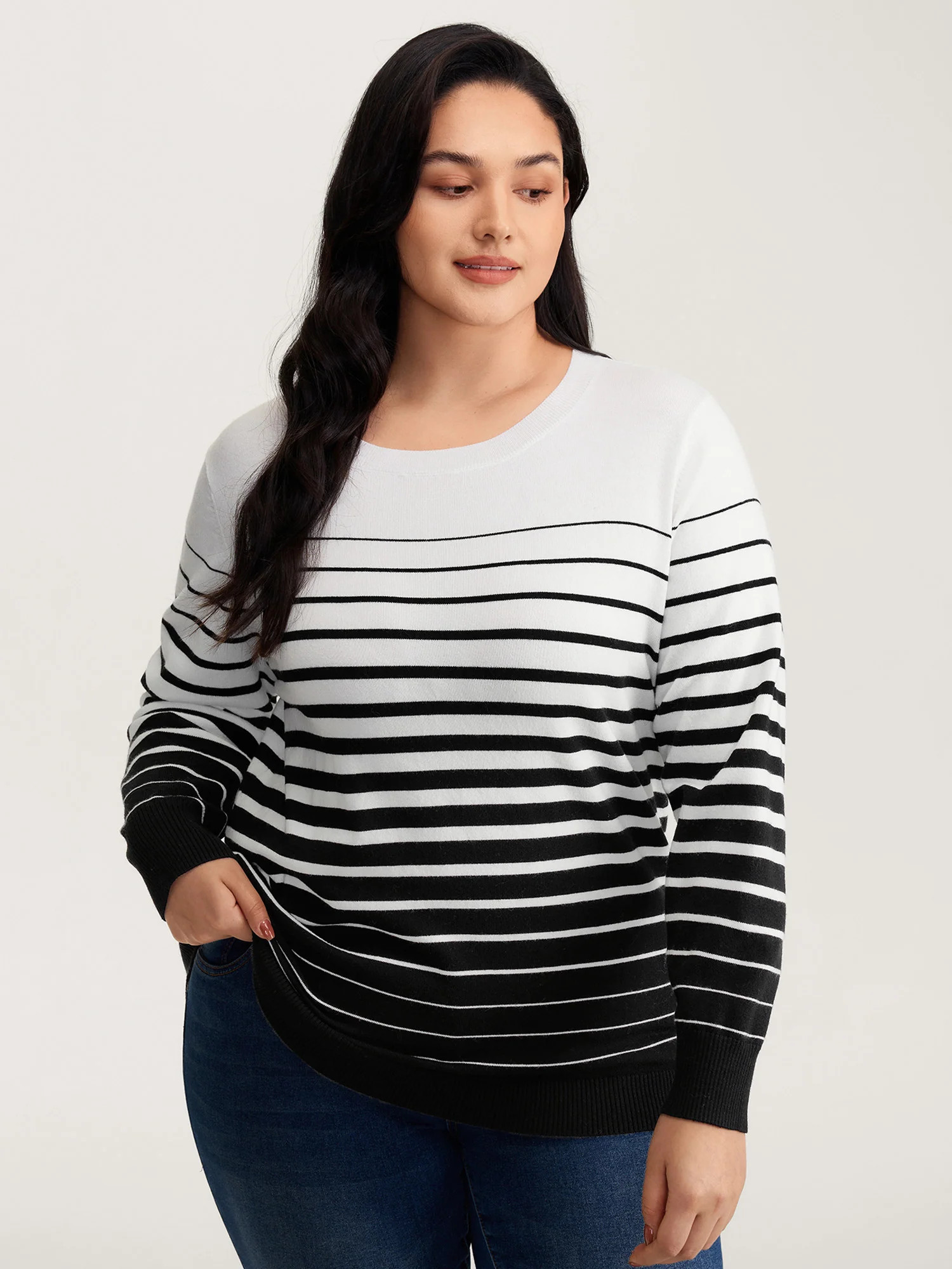 Stripes Color Contrast Round Neck Pullover | Bloomchic