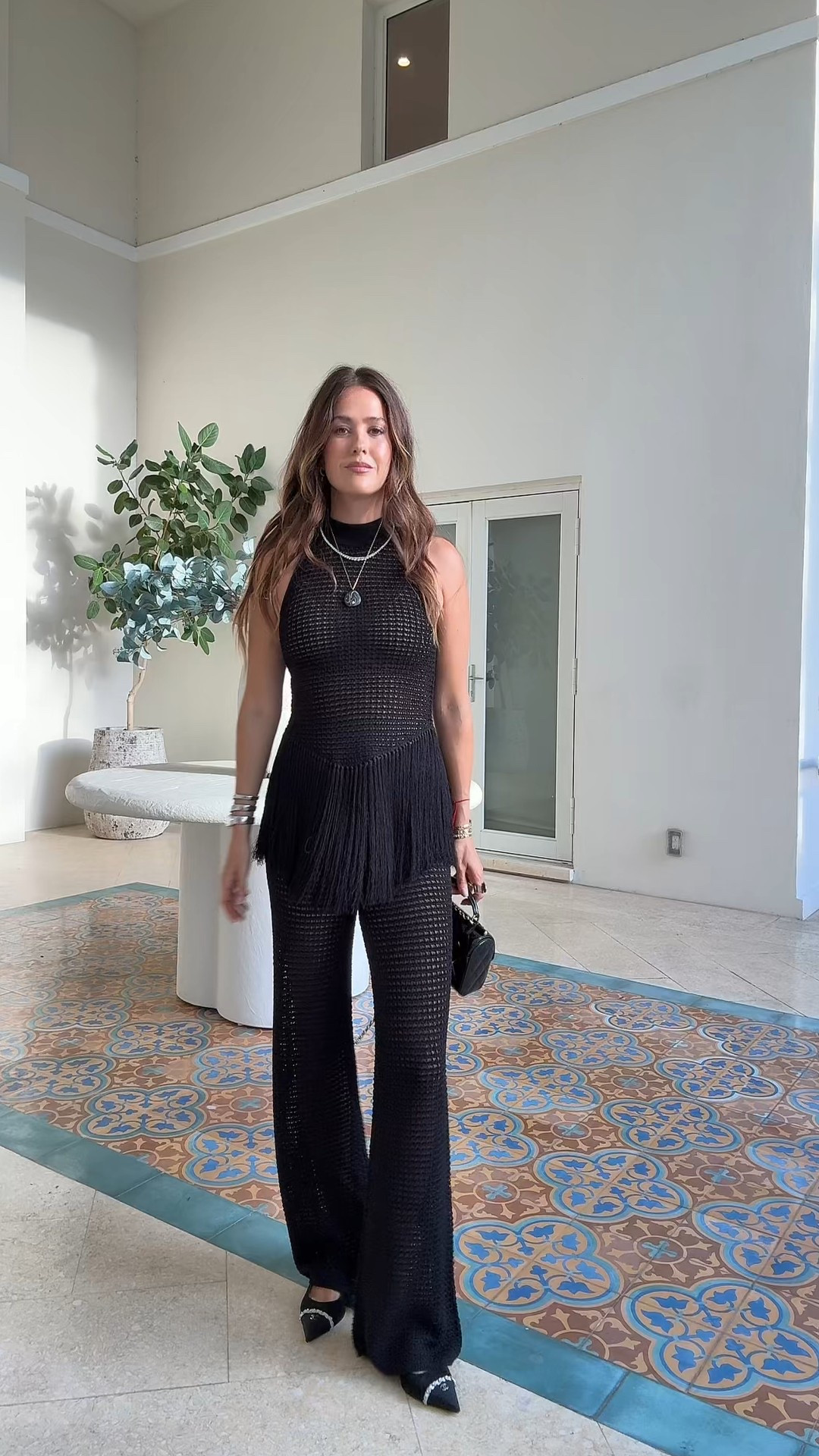 A good outfit deserves a shimmy 