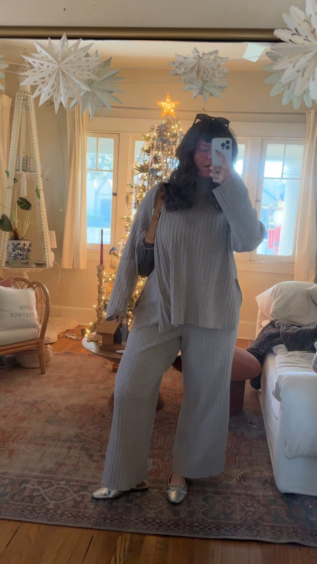 The best cozy classy set

#LTKMidsize #LTKFindsUnder50 #LTKStyleTip