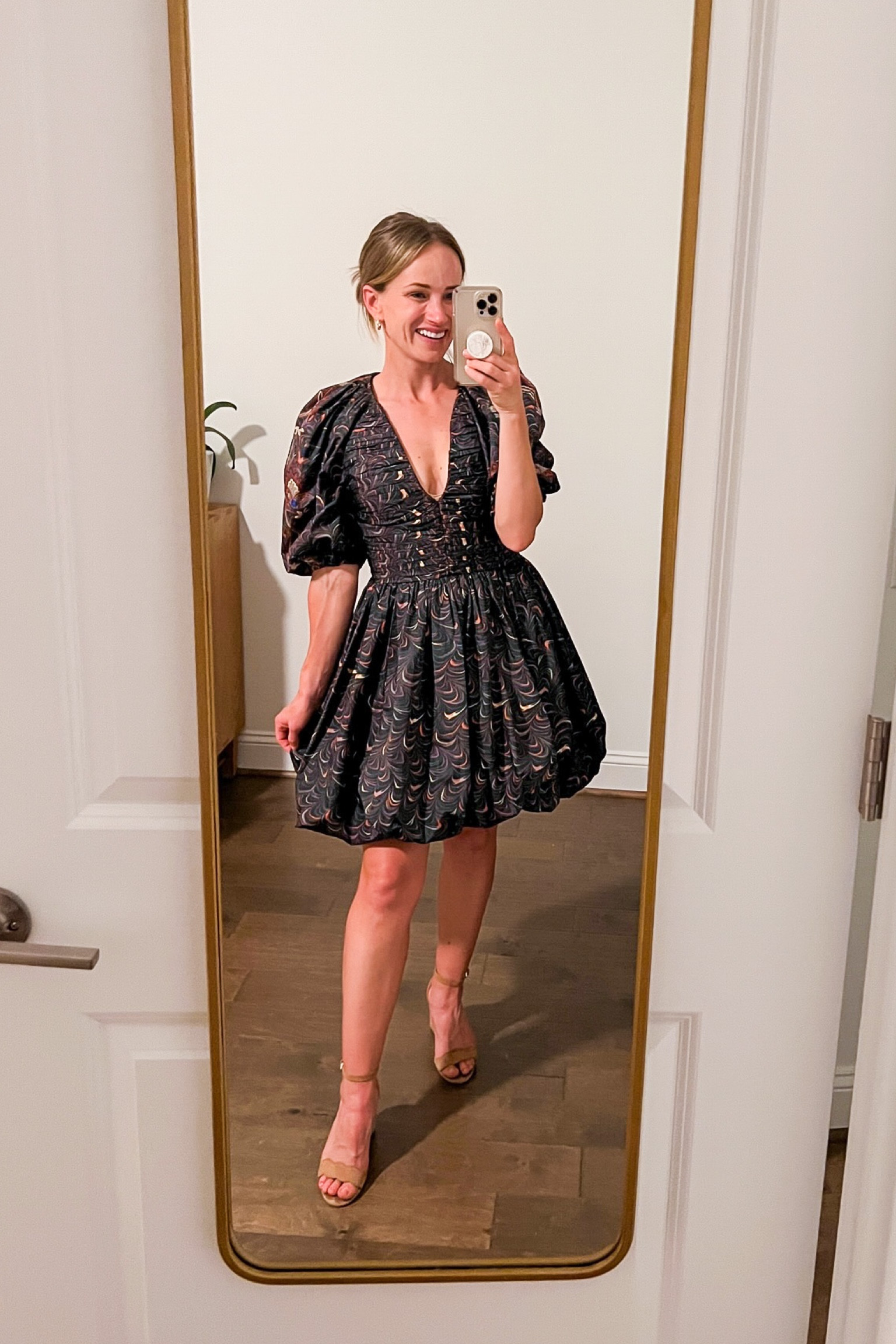This fall dress by Ulla Johnson is stunning on the top, and just a little too long for me on the bottom. If you’re taller than me ( I’m 5‘1“ for reference) then you should definitely try this dress if you have a special occasion. It would be great for a fall wedding exclamation

#LTKSeasonal #LTKstyletip #LTKwedding