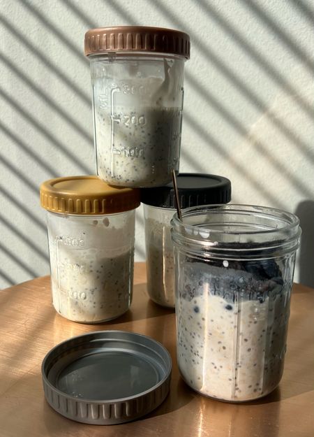 Overnight oats container with spoons | meal prepping 

#LTKhome #LTKfitness