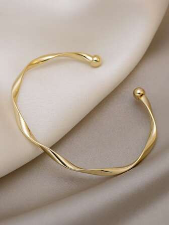 Twist Design Cuff Bangle | SHEIN
