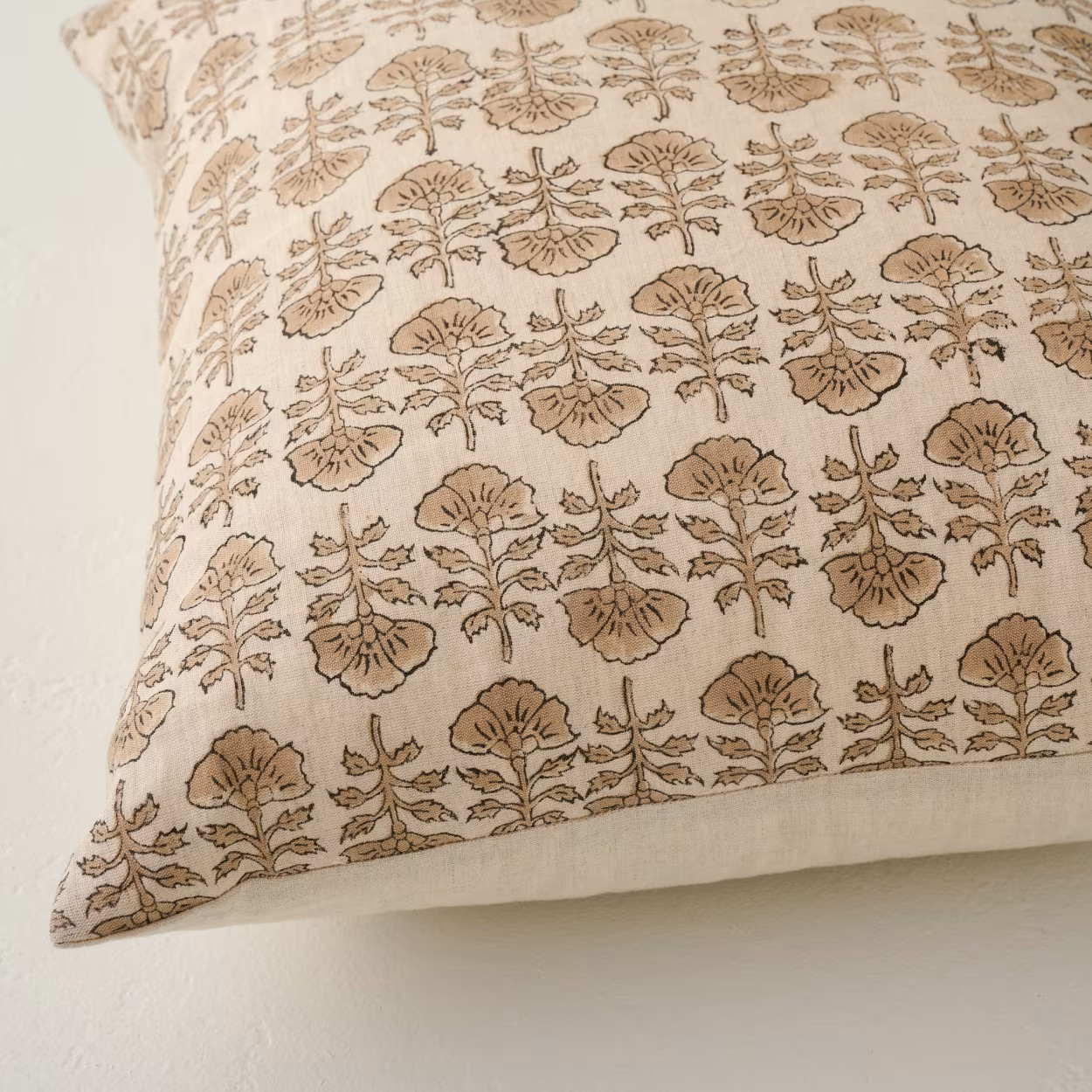 Flora Natural Printed Pillow | Magnolia
