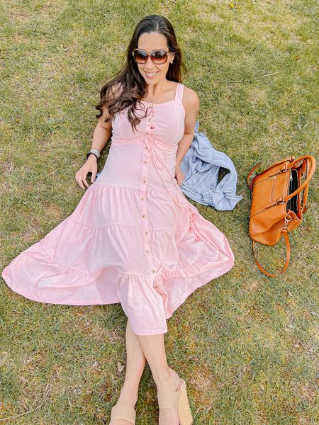 The cutest summer dress and super flattering and comfy too.  Plus it comes in so many colors! Wear it with a pair of flip flops or sandals or dress it up with heels.  Love that you can wear this for all occasions 



#LTKstyletip #LTKunder100