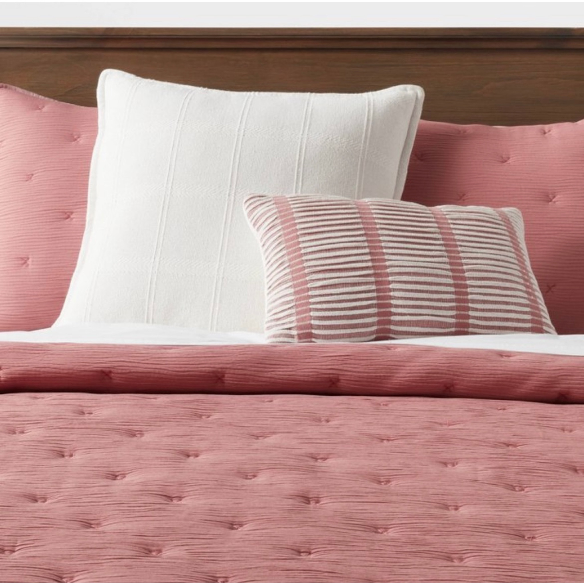 #bedding #springrefresh #targetfinds 

#LTKhome
