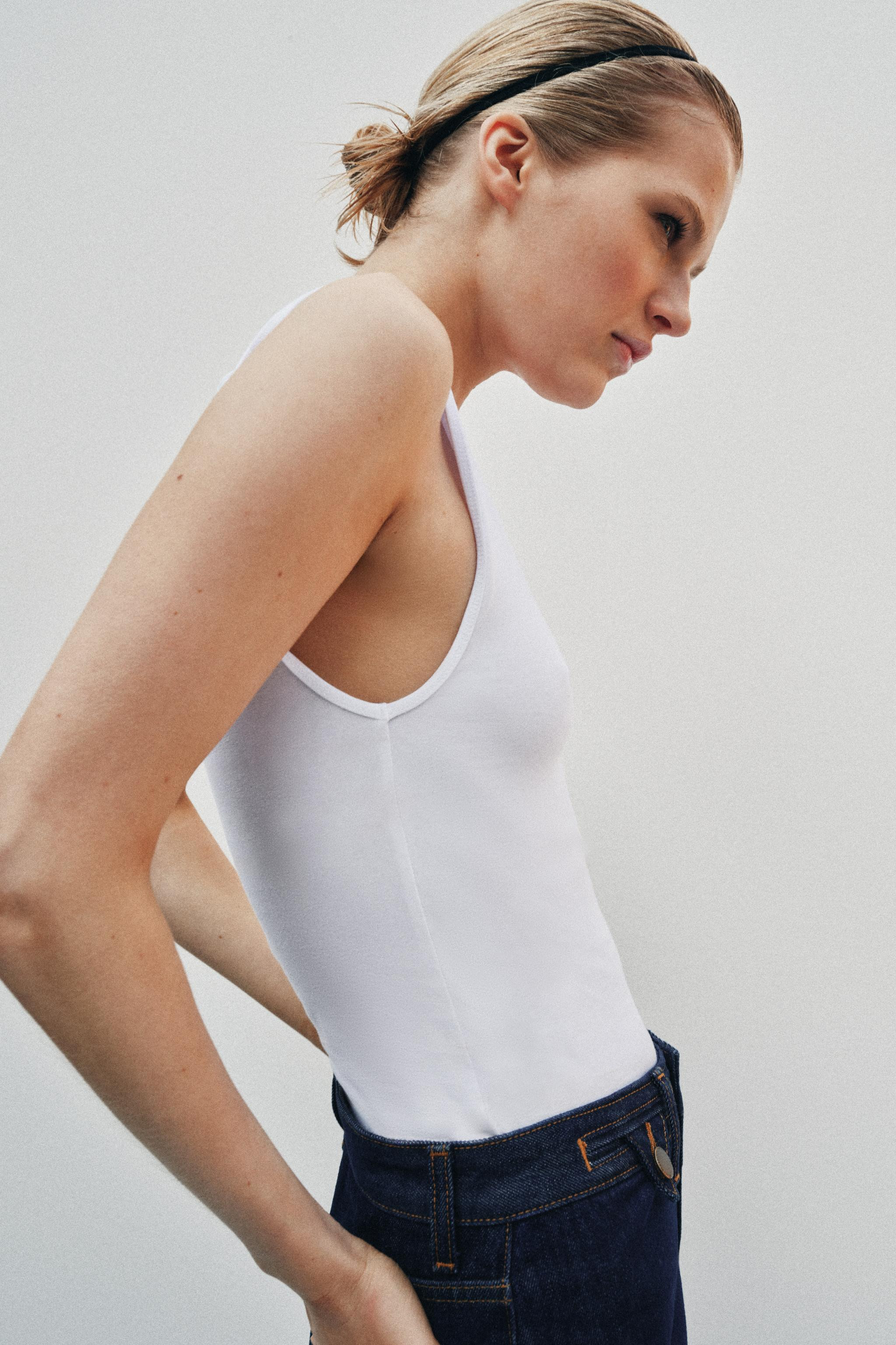 COTTON V-NECK T-SHIRT | Zara US