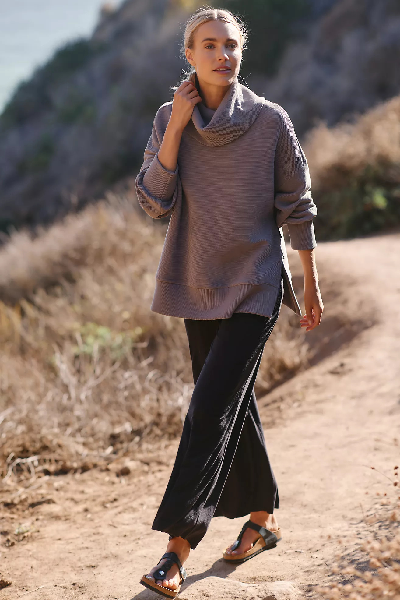 Varley Milton Turtleneck Sweatshirt | Anthropologie (US)