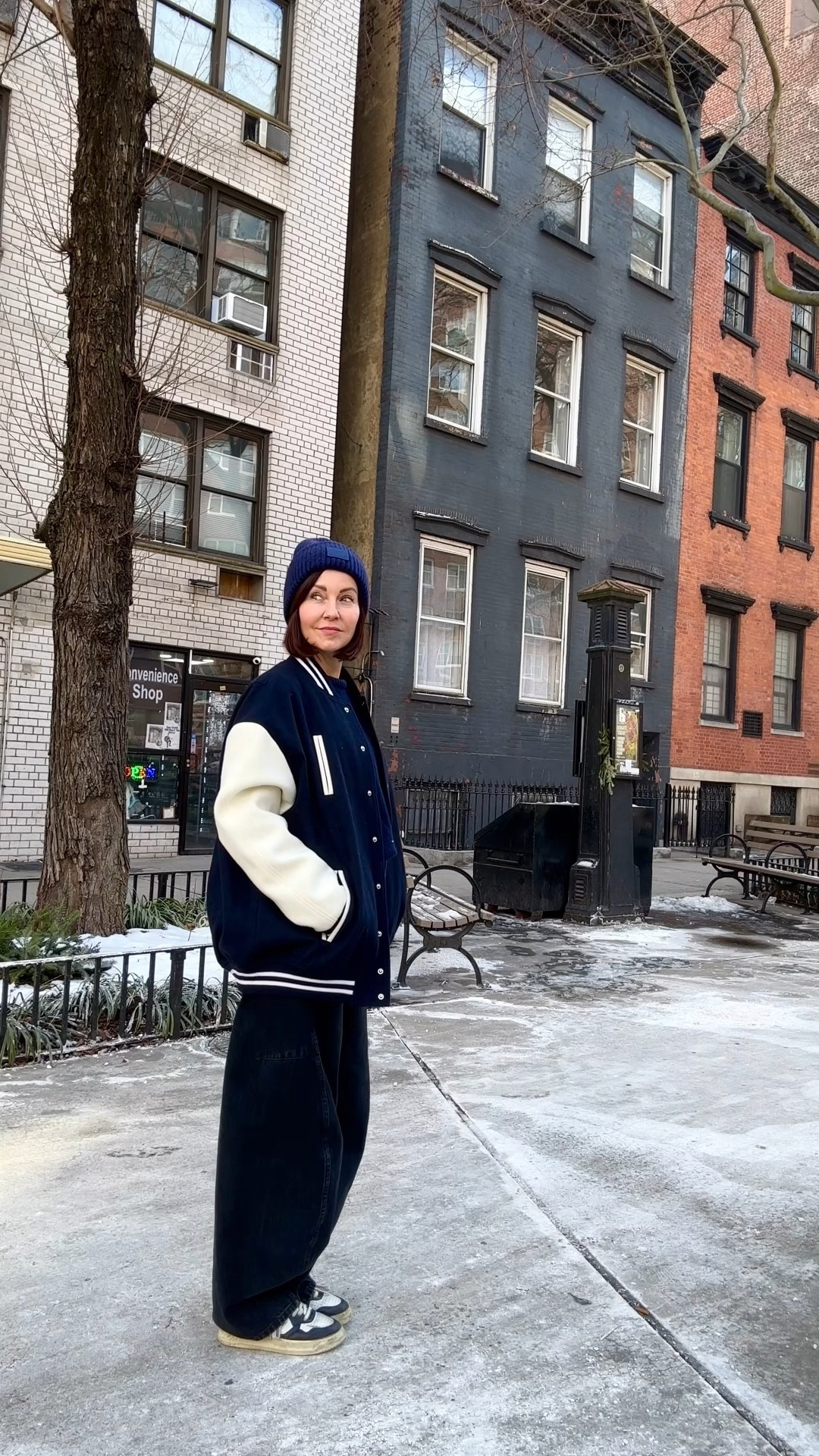 Black & Blue

#LTKOver40 #LTKStyleTip #LTKSeasonal