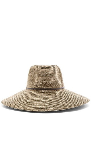 Women
                        
                        
        
                    /
          ... | Revolve Clothing (Global)