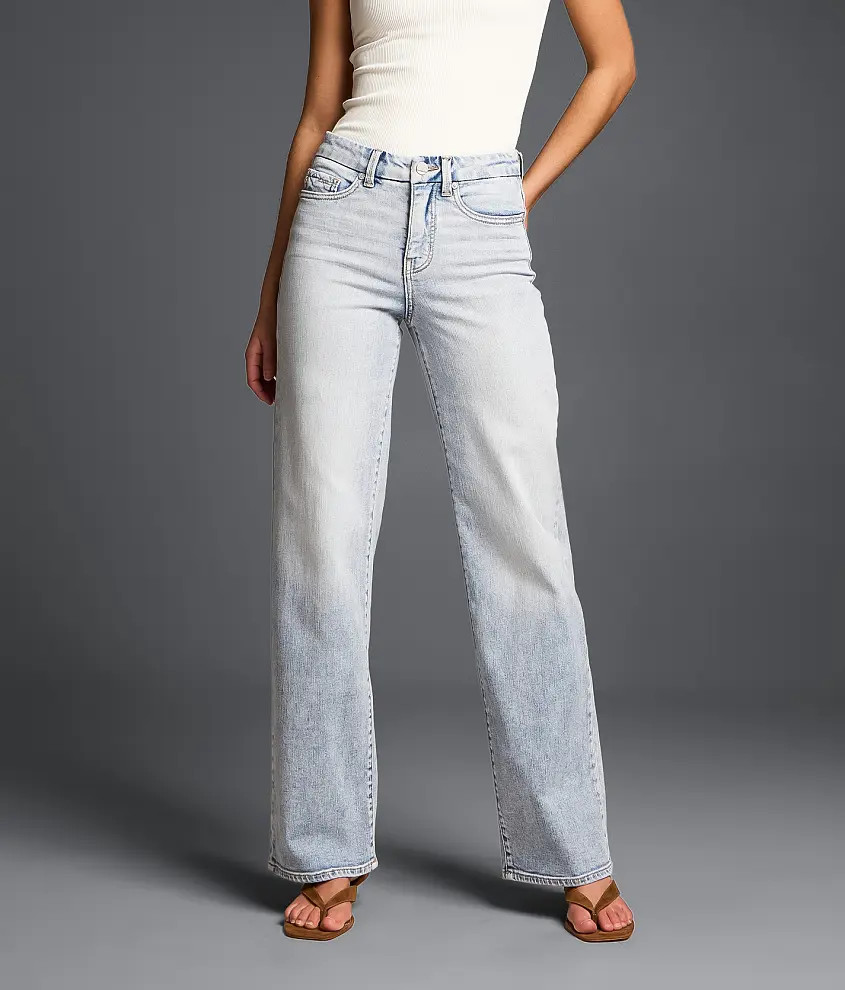 Fit No. 35 Wide Leg Stretch Jean | Buckle
