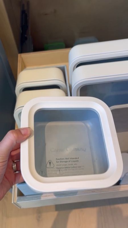 ✨Safe and nontoxic✨ food storage and cookware! A favorite to bring into our clients homes! Shop Caraway! #cooking #foodstorage #nontoxic #organization #kitchen

#LTKVideo #LTKhome