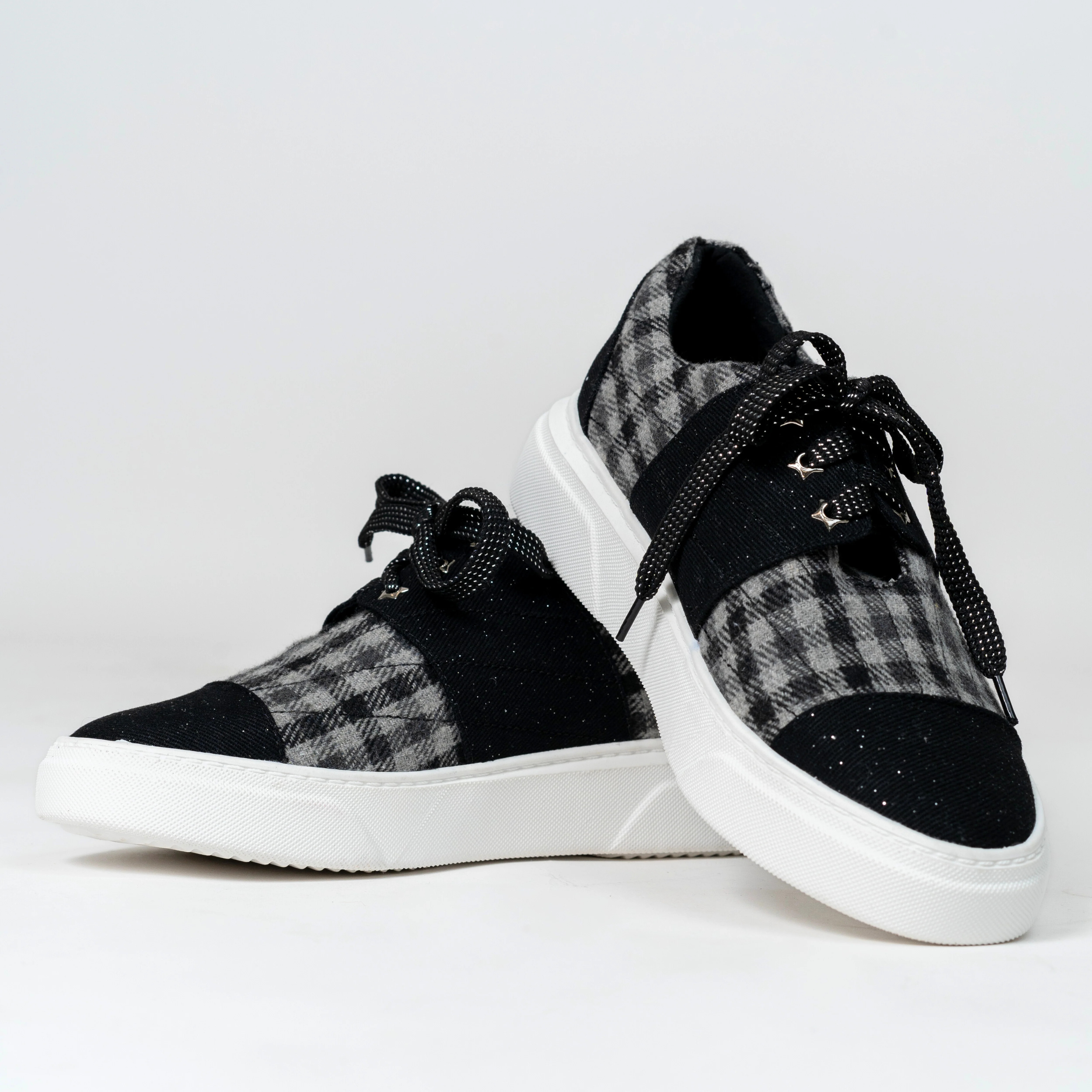 The Harriet Tubman | Nix & Ness