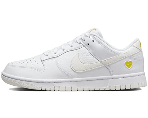 Nike Women's Retro Sneaker, White, 9.5 | Amazon (US)