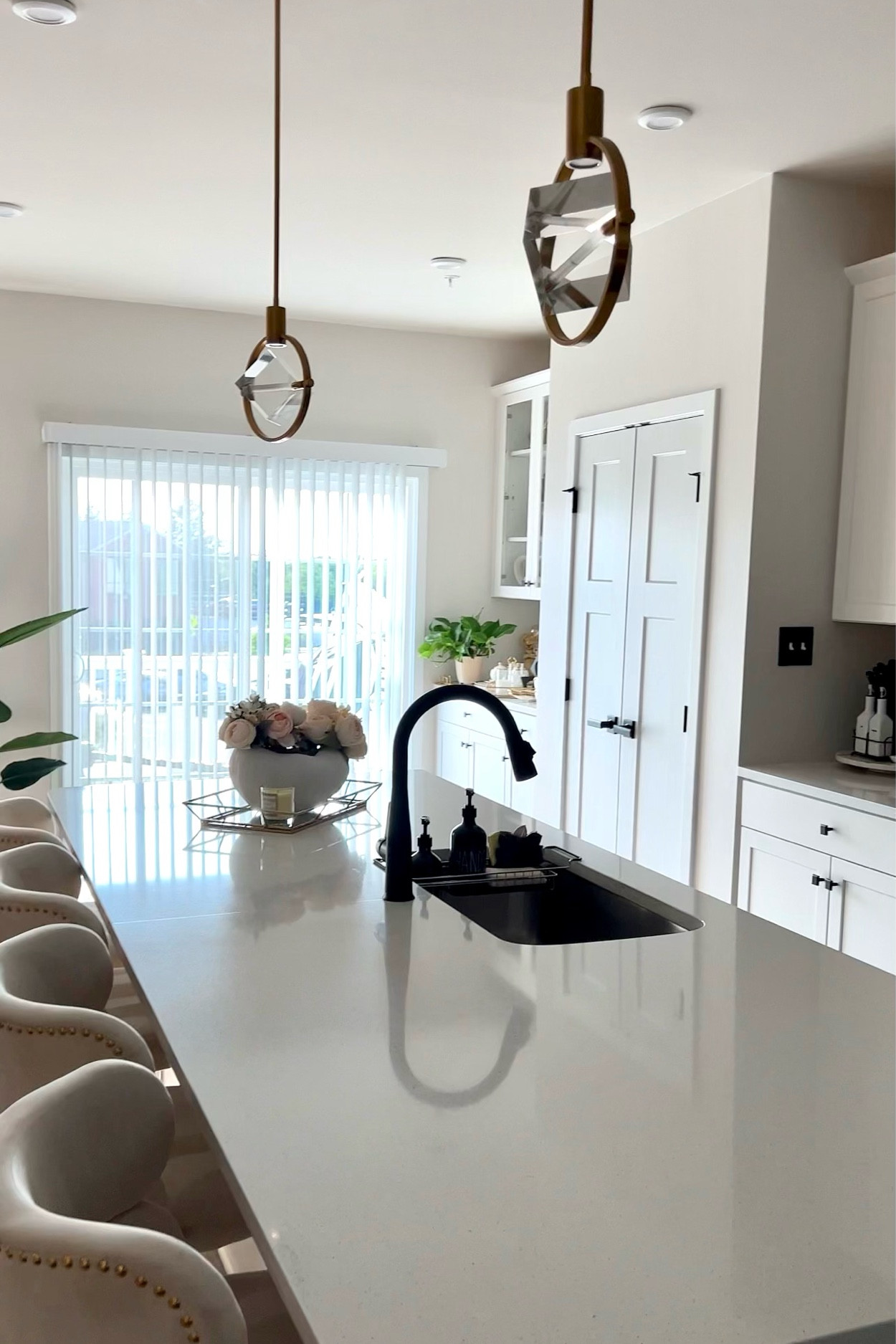 Amazon kitchen decor 

#LTKFind #LTKfamily #LTKhome