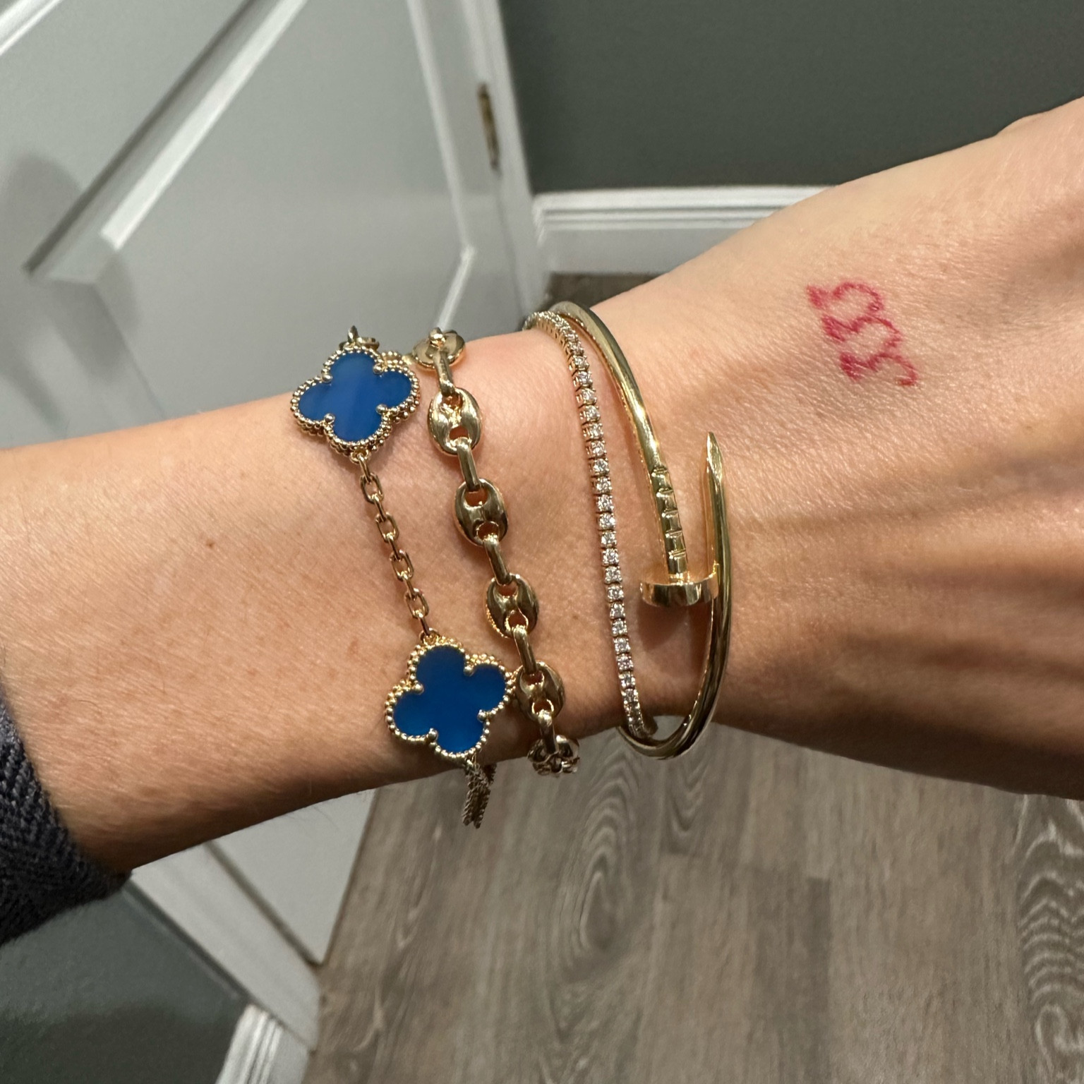 We love a stack !! ✨💎🤌🏽

#LTKFindsUnder50 #LTKHoliday #LTKGiftGuide