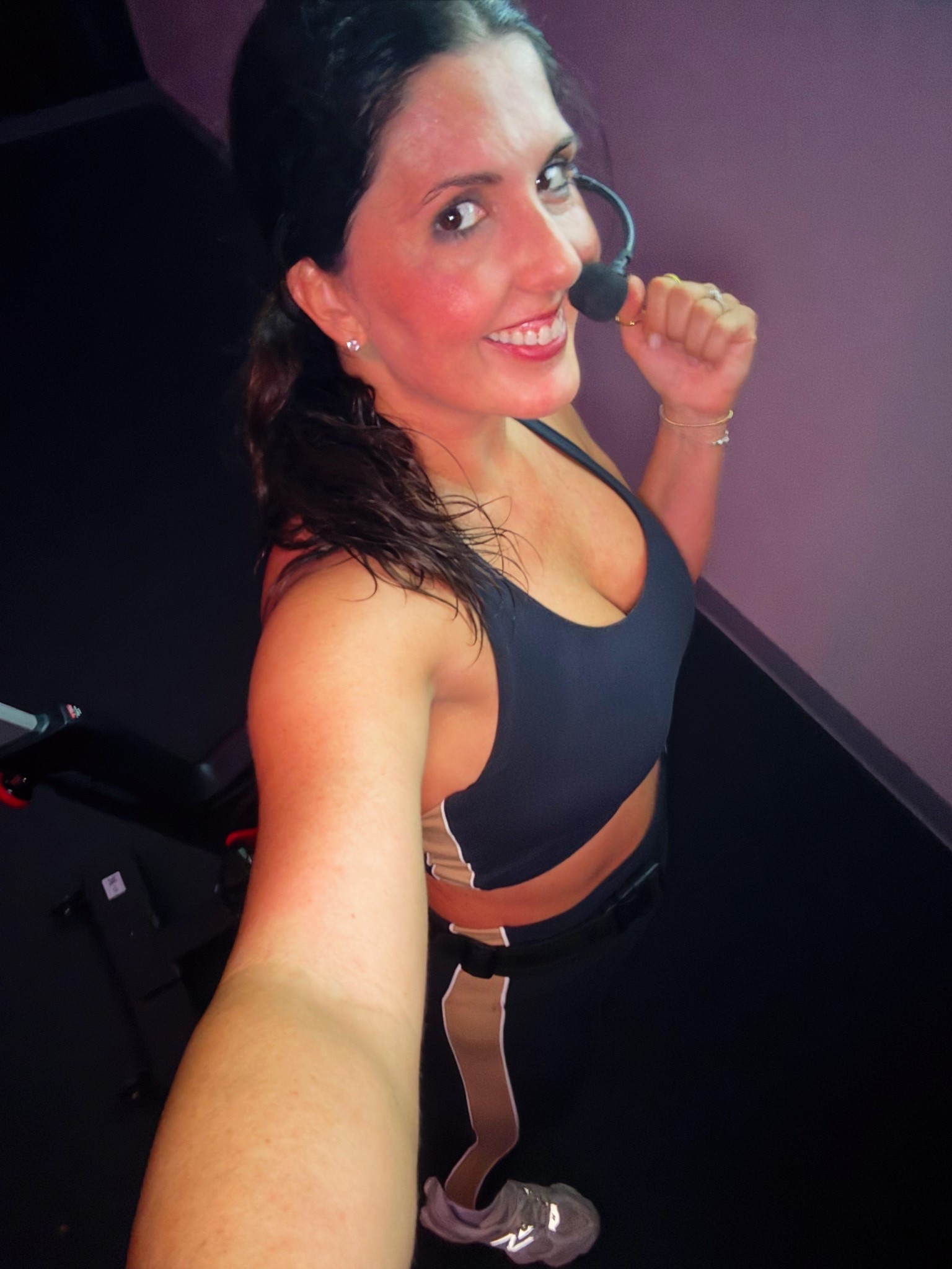 Workout set; cycle class; leggings; gym outfit

#LTKActive #LTKFindsUnder50