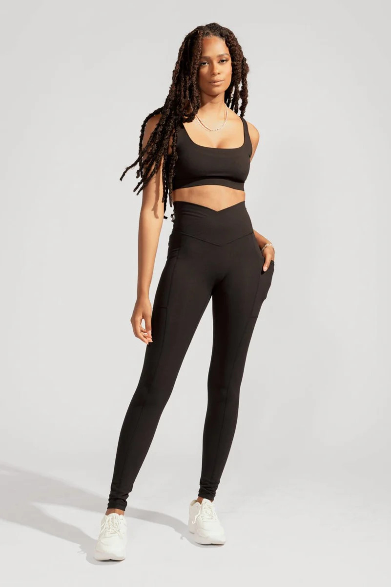 Crisscross Hourglass® Leggings with Pockets - Black | POPFLEX