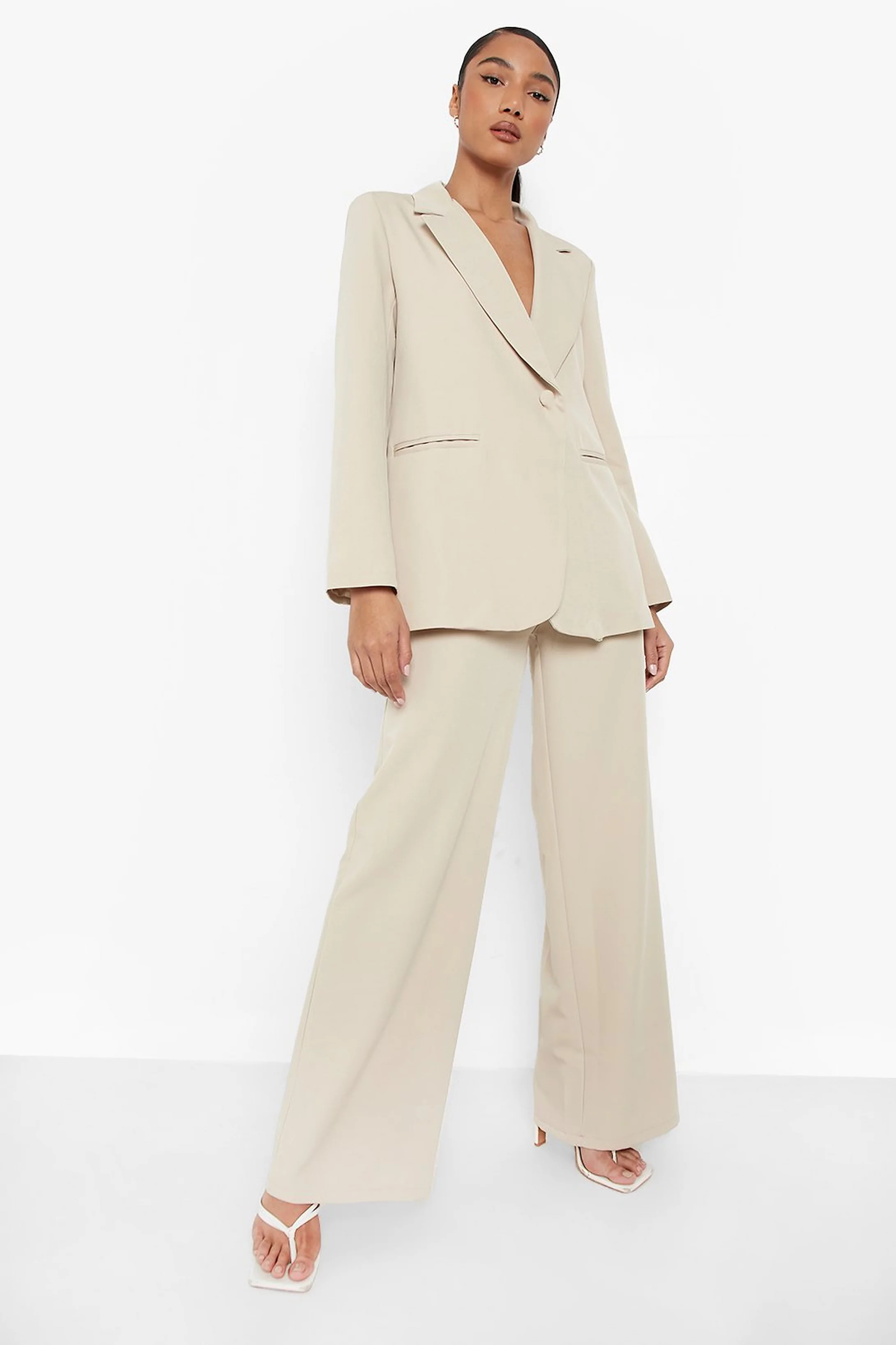 Asymetric Relaxed Fit Blazer | Boohoo.com (US & CA)