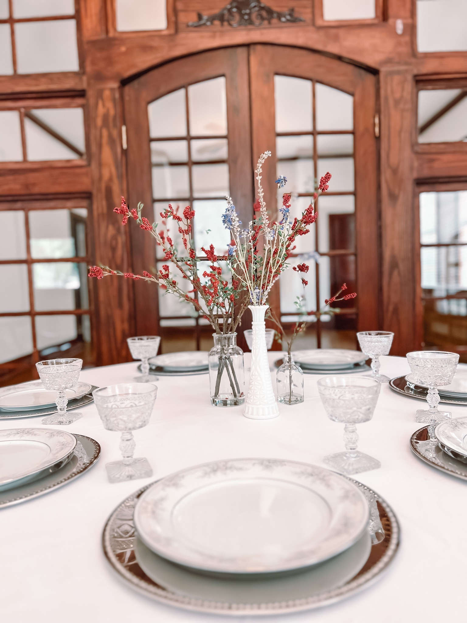 Feeling a little patriotic? 

This is a simple classic set up using items I have. I have linked similar items if you would also like to create a simple classic patriotic table without going overboard.

The thing I love most about these items is that they can be used throughout the year mixed with different seasons. 
The blue stems I just cut from the flower beds. 💙

#tabledecor #classicpatriotic #eventspace #fourthofjuly #tablesetting #simplesetting #liketoknowit #save #salute #independencedaydecor #independenceday #celebrate #reuseandsave #keepitsimple 

#LTKFind #LTKhome #LTKSeasonal