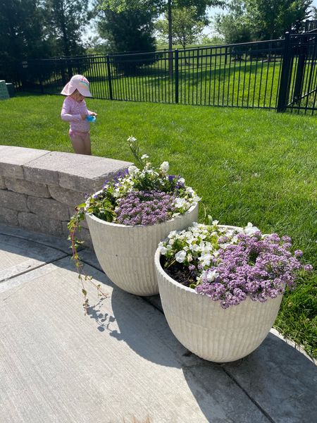 Outdoor planters 