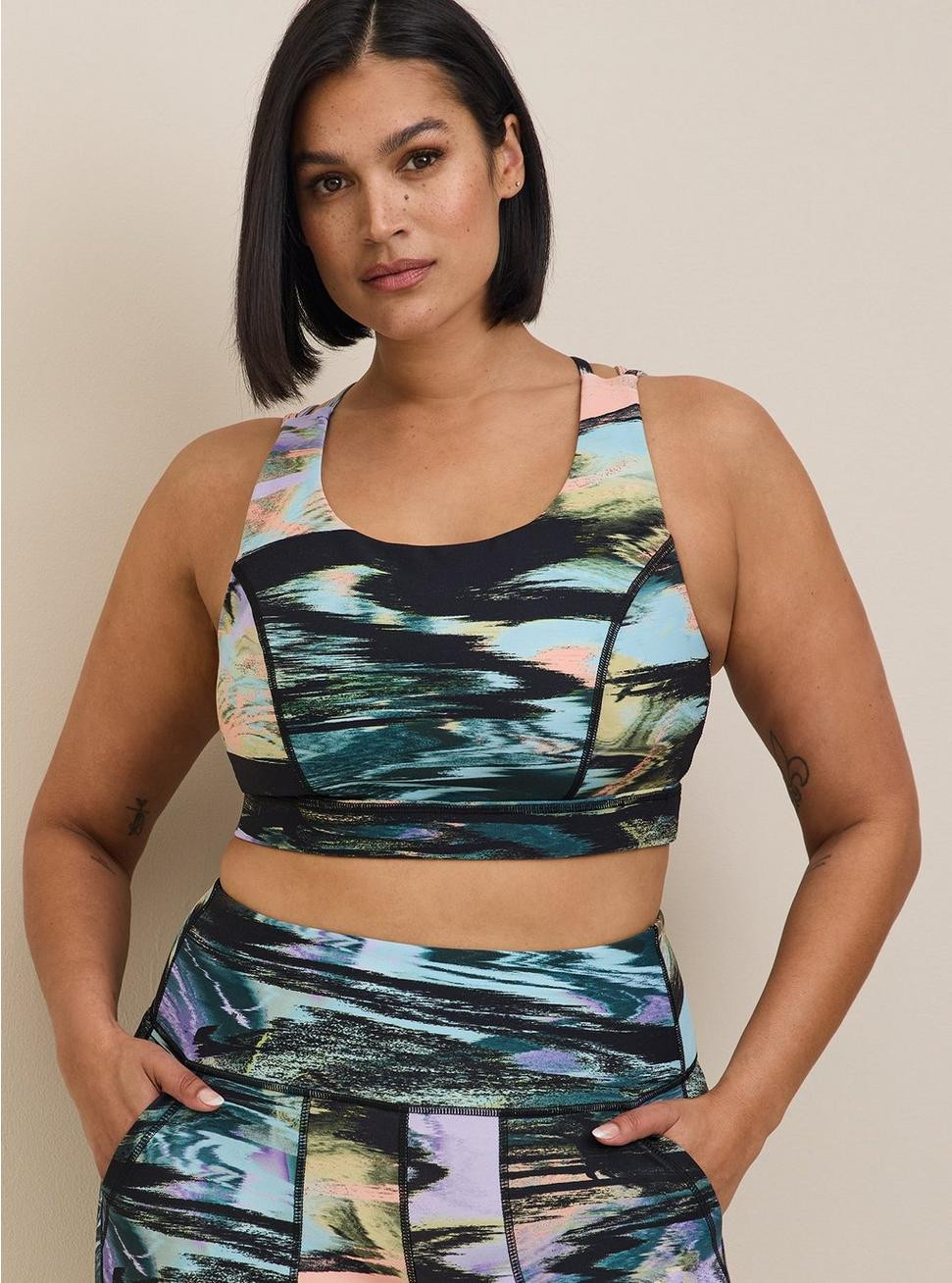 Low-Impact Wireless Lattice Back Active Sports Bra | Torrid (US & Canada)