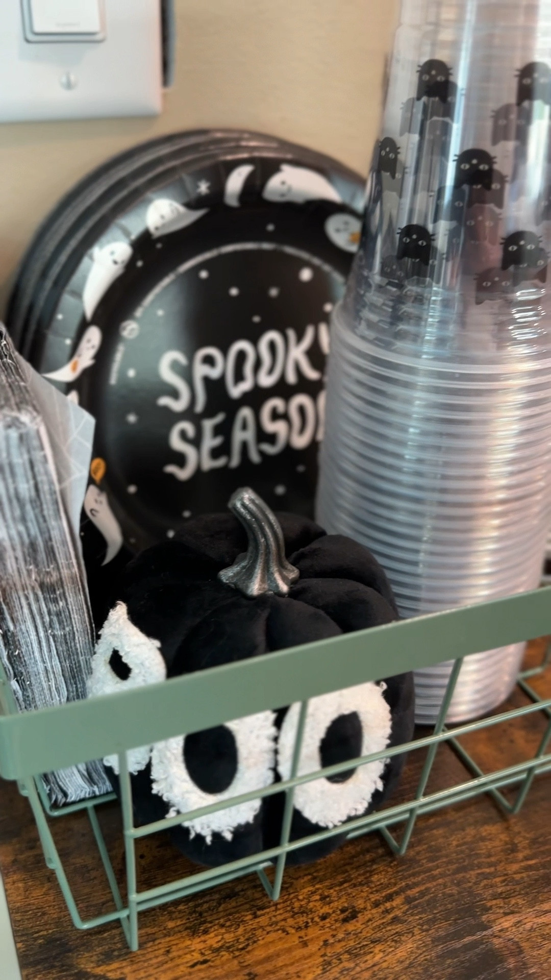 Let’s create this Halloween utensil basket! Cute for the kids! #halloween #halloweendecor 

#LTKHalloween #LTKVideo #LTKSeasonal