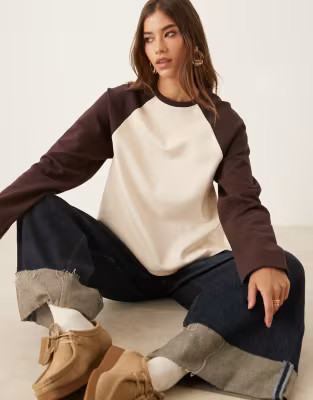 ASOS DESIGN interlock long sleeve contrast T-shirt in burgundy | ASOS | ASOS (Global)