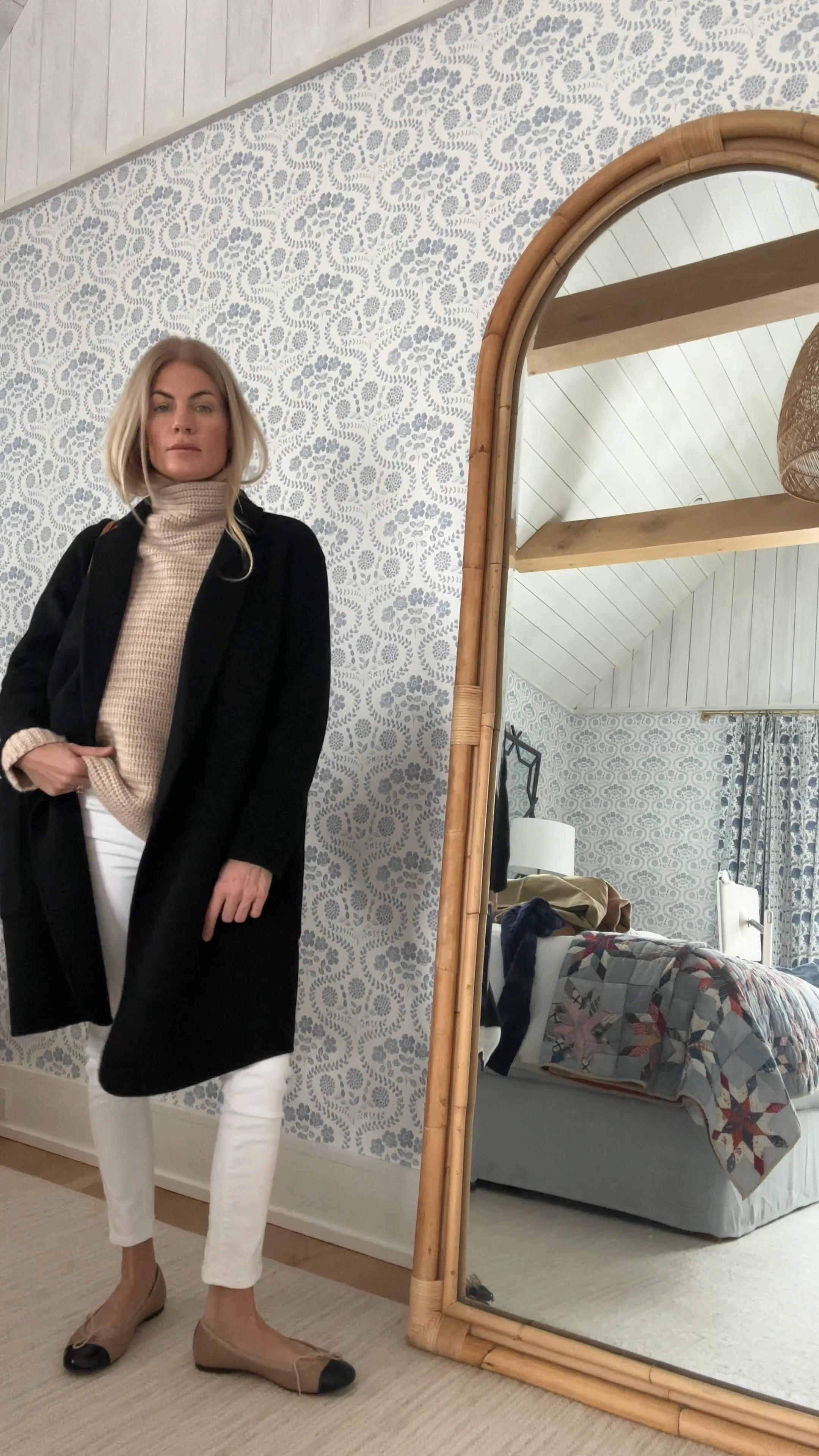 Friday OOTD - jeans are sold out, linked similar! 