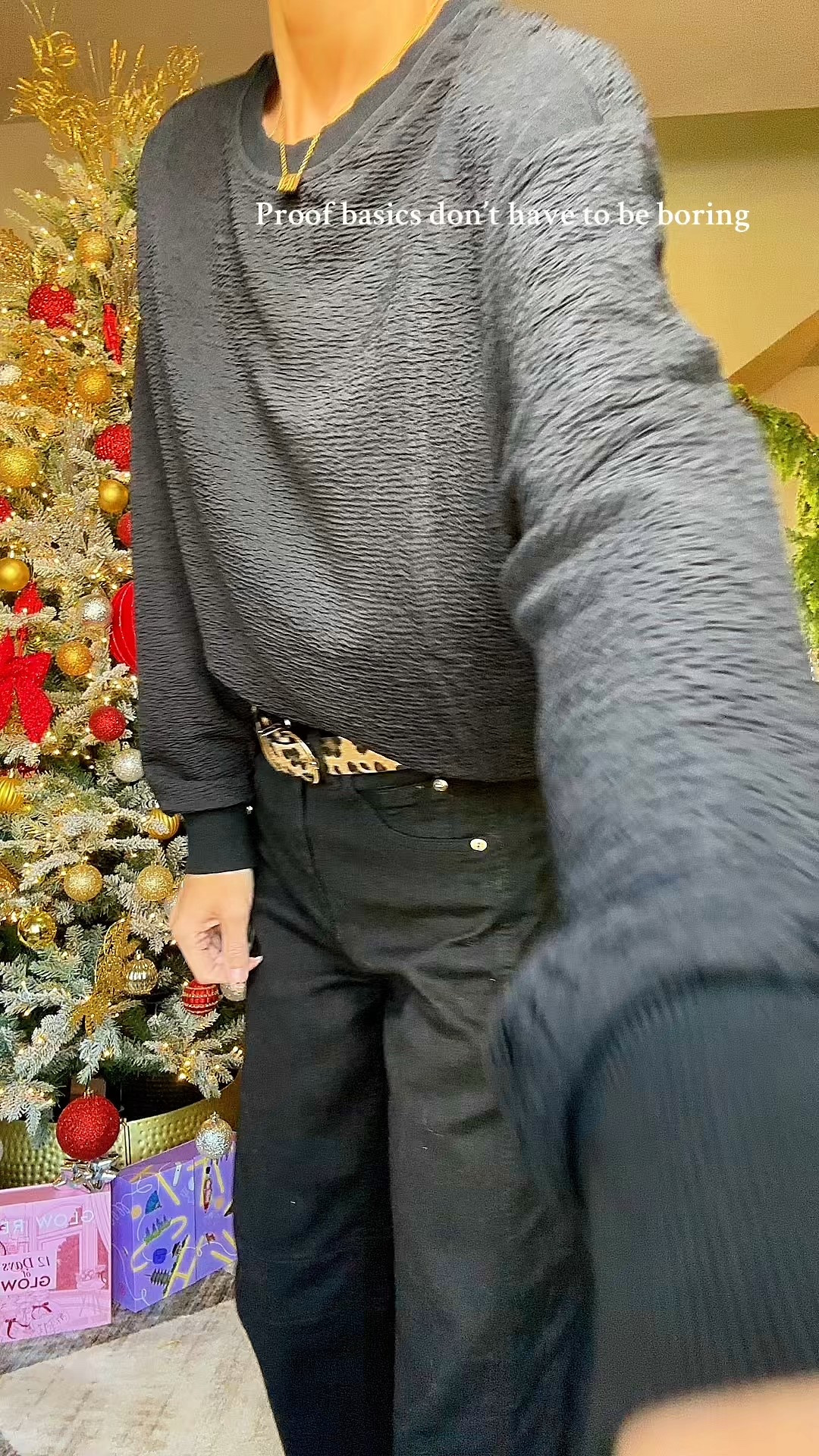 Affordable easy outfit that still looks put together 

#LTKFindsUnder50 #LTKootd #LTKmomlife